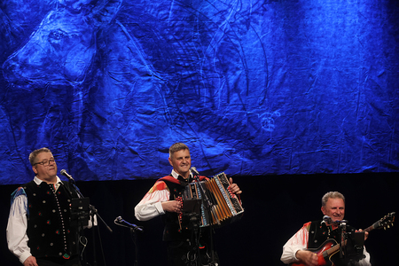 KONCERT ANSAMBLA JELEN 30 FOTO LJUBO VUKELIČ